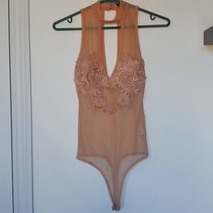 Mesh floral cream bodysuit